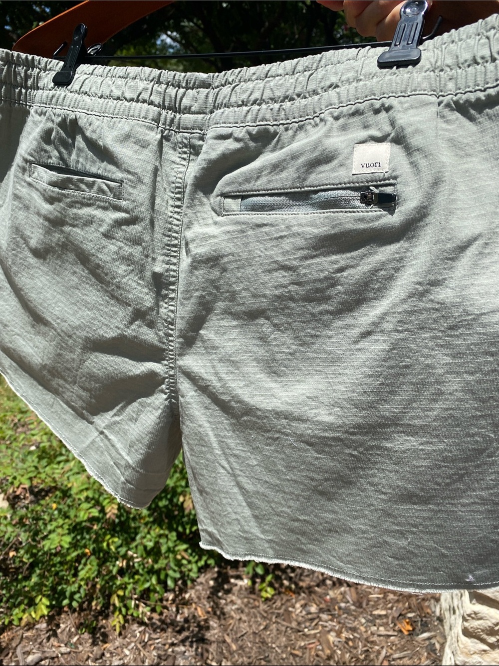 Vuori Women's Vintage Ripstop Drawstring Utility Shorts in Eucalyptus XL - Picture 16 of 16